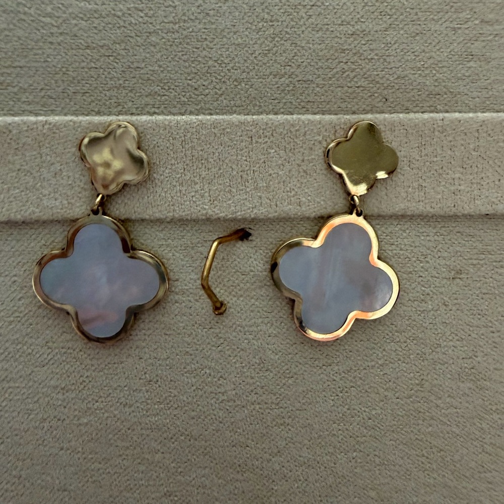 Lovery Mother of pearl Gold Clover Drop Earrings